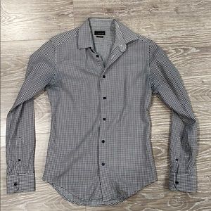 Zara Men’s Slim Fit Button Down